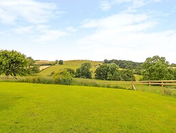 The Old Farmhouse, Upper Pitts
