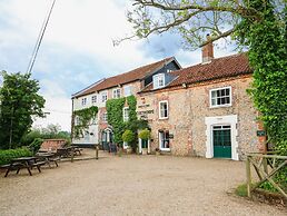 Far Barn
