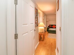 Flat 2 Galloway House