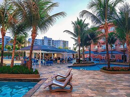 Frente ao Parque da Lagoa Quente, Apto particular com varanda e vista 
