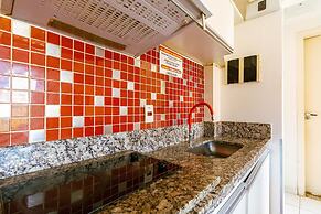 Frente ao Parque da Lagoa Quente, Apto particular com varanda e vista 