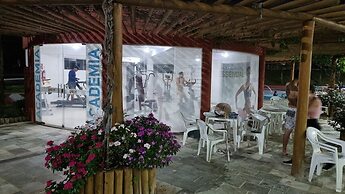 Frente ao Parque da Lagoa Quente, Apto particular com varanda e vista 