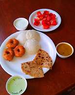 Hotel Pranav International