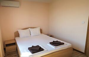 Moreto Seaside Aparthotel