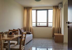 Moreto Seaside Aparthotel