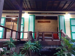 Baan Klong Kleng