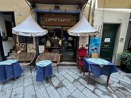 La Scala Within a Stunning 13th Century Setting