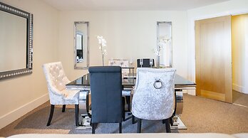 River View Apartment