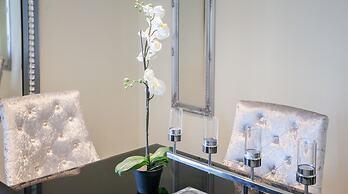 River View Apartment