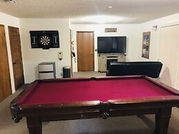 Leaning Pine Retreat