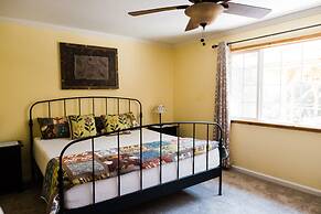 Sierra Lakes Retreat