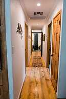 Sierra Lakes Retreat