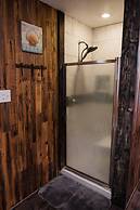 Sierra Lakes Retreat