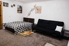 Sierra Lakes Retreat