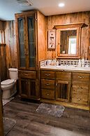 Sierra Lakes Retreat