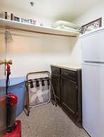 Cozy Corner Studio-a112