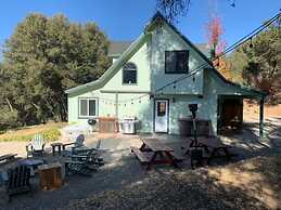 Hillside Cottage Retreat