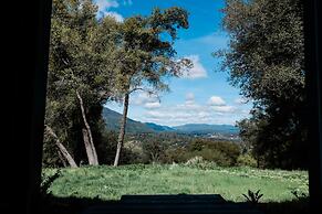 Hillside Cottage Retreat