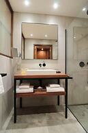 Golden Tulip Porto Vecchio