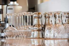 Golden Tulip Porto Vecchio