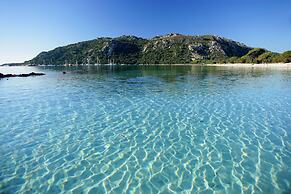 Golden Tulip Porto Vecchio