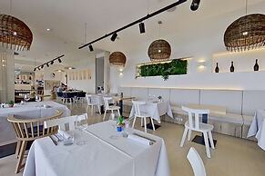 Golden Tulip Porto Vecchio