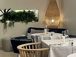 Golden Tulip Porto Vecchio