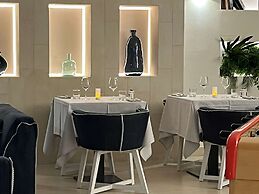 Golden Tulip Porto Vecchio