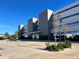 Golden Tulip Porto Vecchio