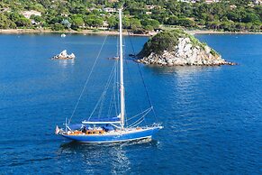 Golden Tulip Porto Vecchio