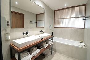 Golden Tulip Porto Vecchio