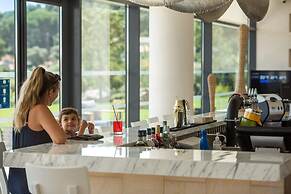 Golden Tulip Porto Vecchio