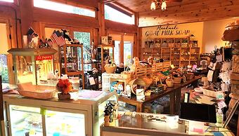 Arrowhead Country Cabins