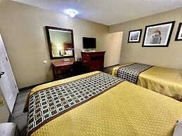 Deluxe Inn & Suites By OYO Miami OK
