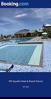 EM Royalle Hotel & Beach Resort