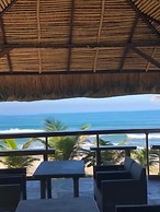 EM Royalle Hotel & Beach Resort