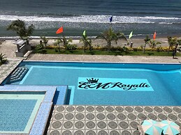 EM Royalle Hotel & Beach Resort