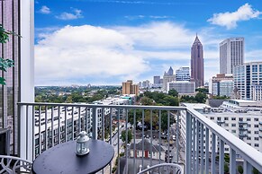 CHIC COLLECTION by NOHOTEL on 6th Street