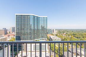 CHIC COLLECTION by NOHOTEL on 6th Street