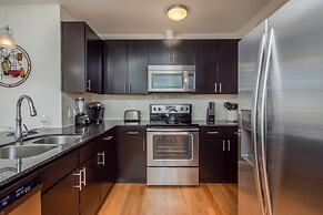 CHIC COLLECTION by NOHOTEL on 6th Street