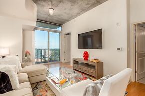 CHIC COLLECTION by NOHOTEL on 6th Street