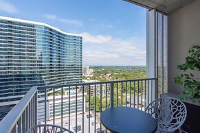 CHIC COLLECTION by NOHOTEL on 6th Street