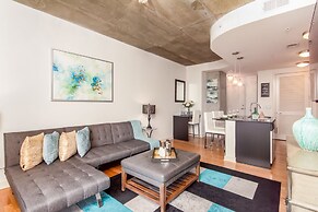 CHIC COLLECTION by NOHOTEL on 6th Street