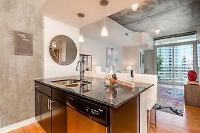 CHIC COLLECTION by NOHOTEL on 6th Street