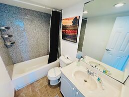 The Tides on Hollywood