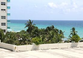 The Tides on Hollywood