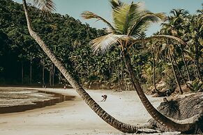 Barracuda Hotel & Villas