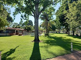 Young Tourist Park