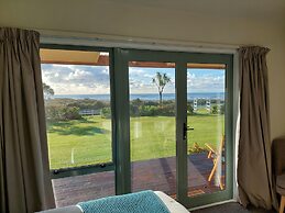 Awatuna Sunset Lodge