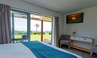 Awatuna Sunset Lodge